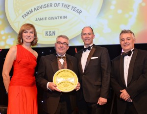 JVFG Consultant Jamie Gwatkin receives Farmers Weekly Farm Adviser of the Year Award